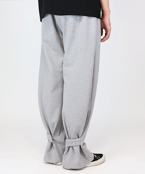 One tuck balloon fit snap Sweat Pants(Gray)